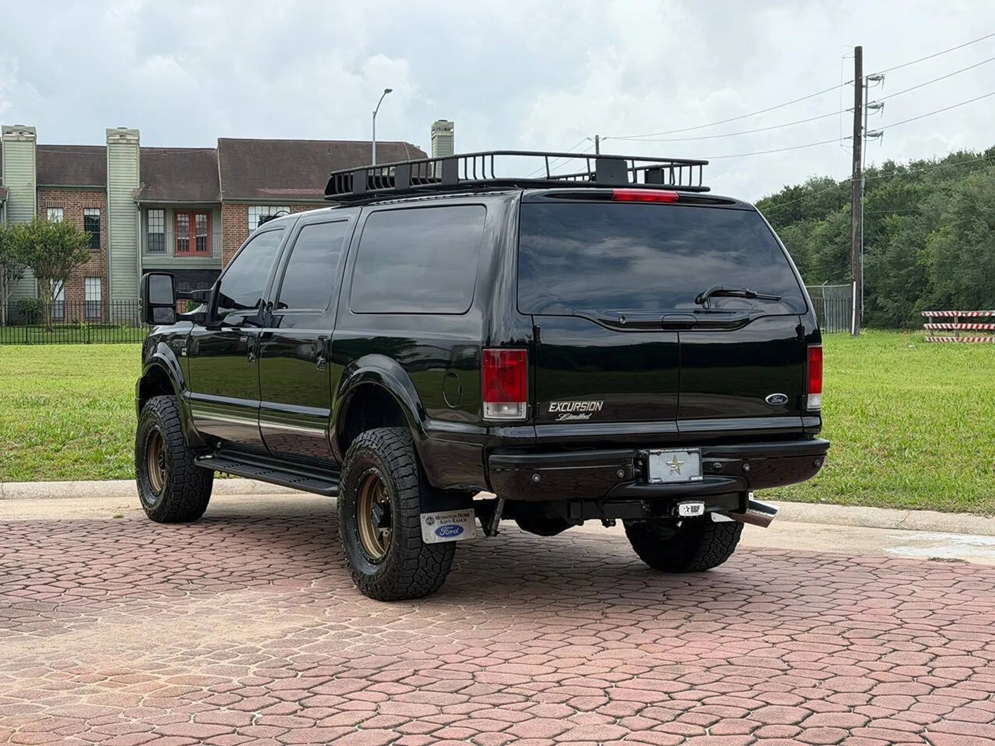 2005 Ford Excursion Limited