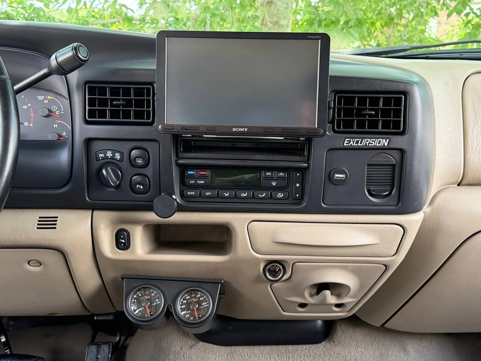 2005 Ford Excursion Limited