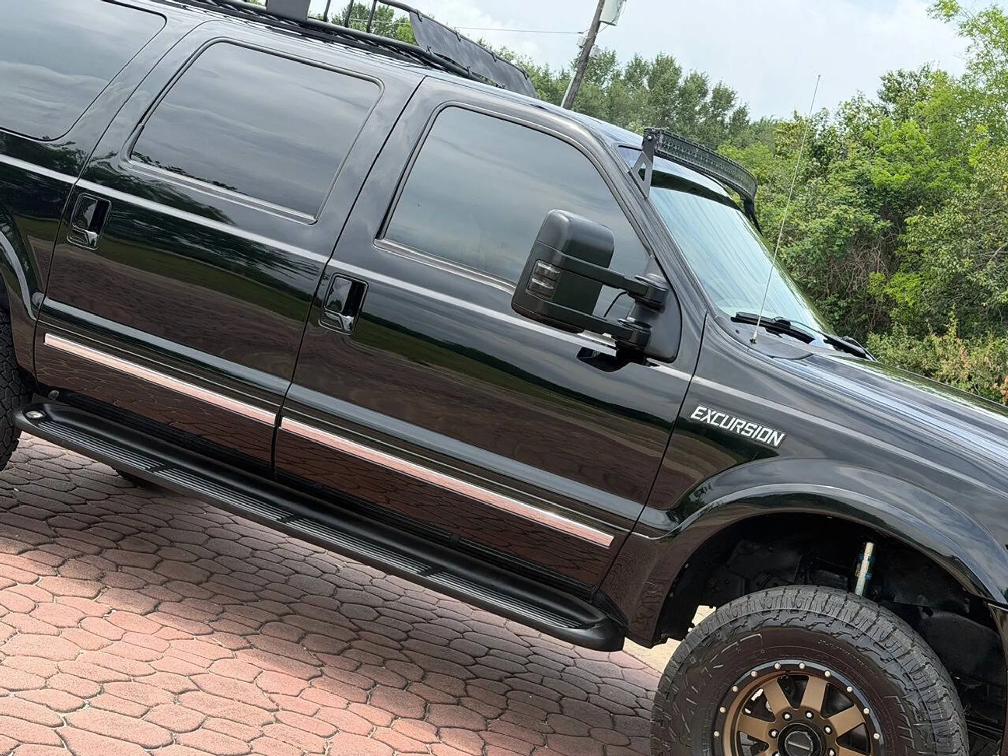 2005 Ford Excursion Limited