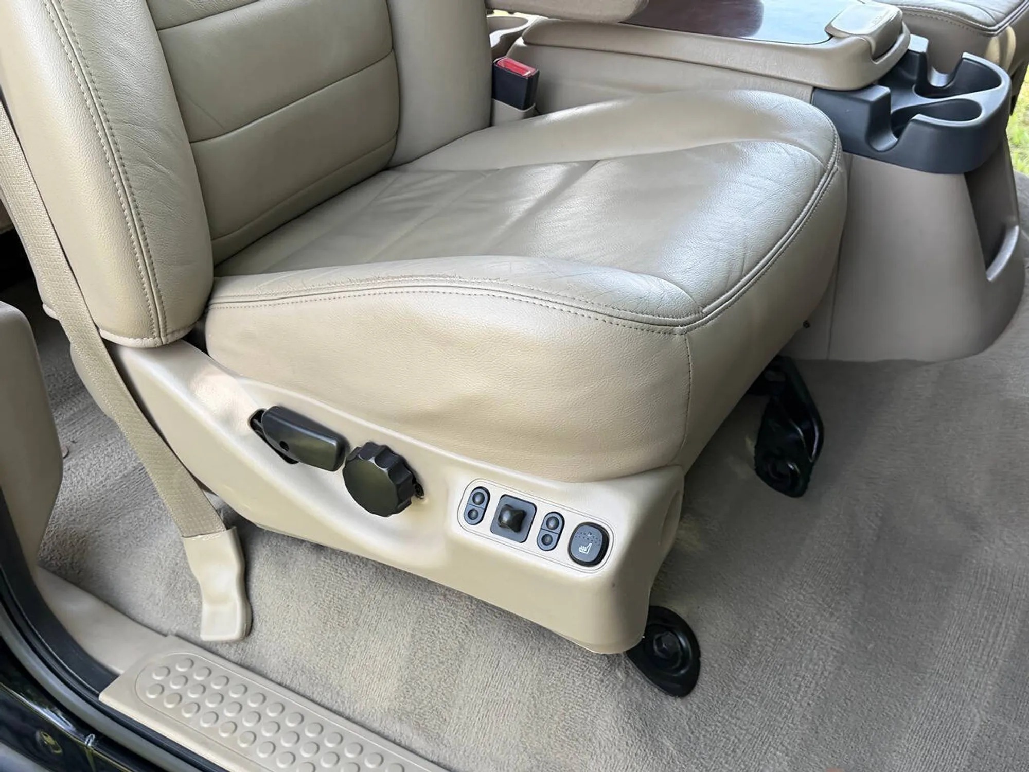 2005 Ford Excursion Limited
