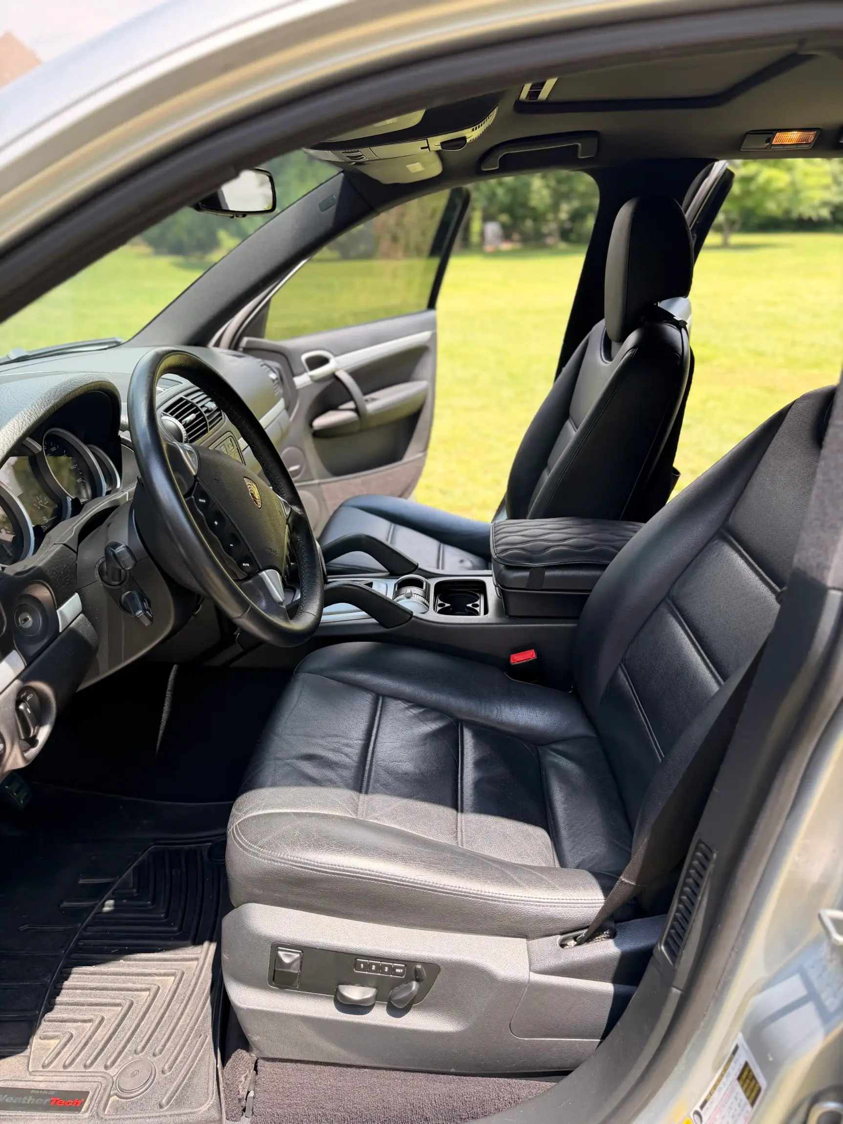 Modified 2008 Porsche Cayenne S