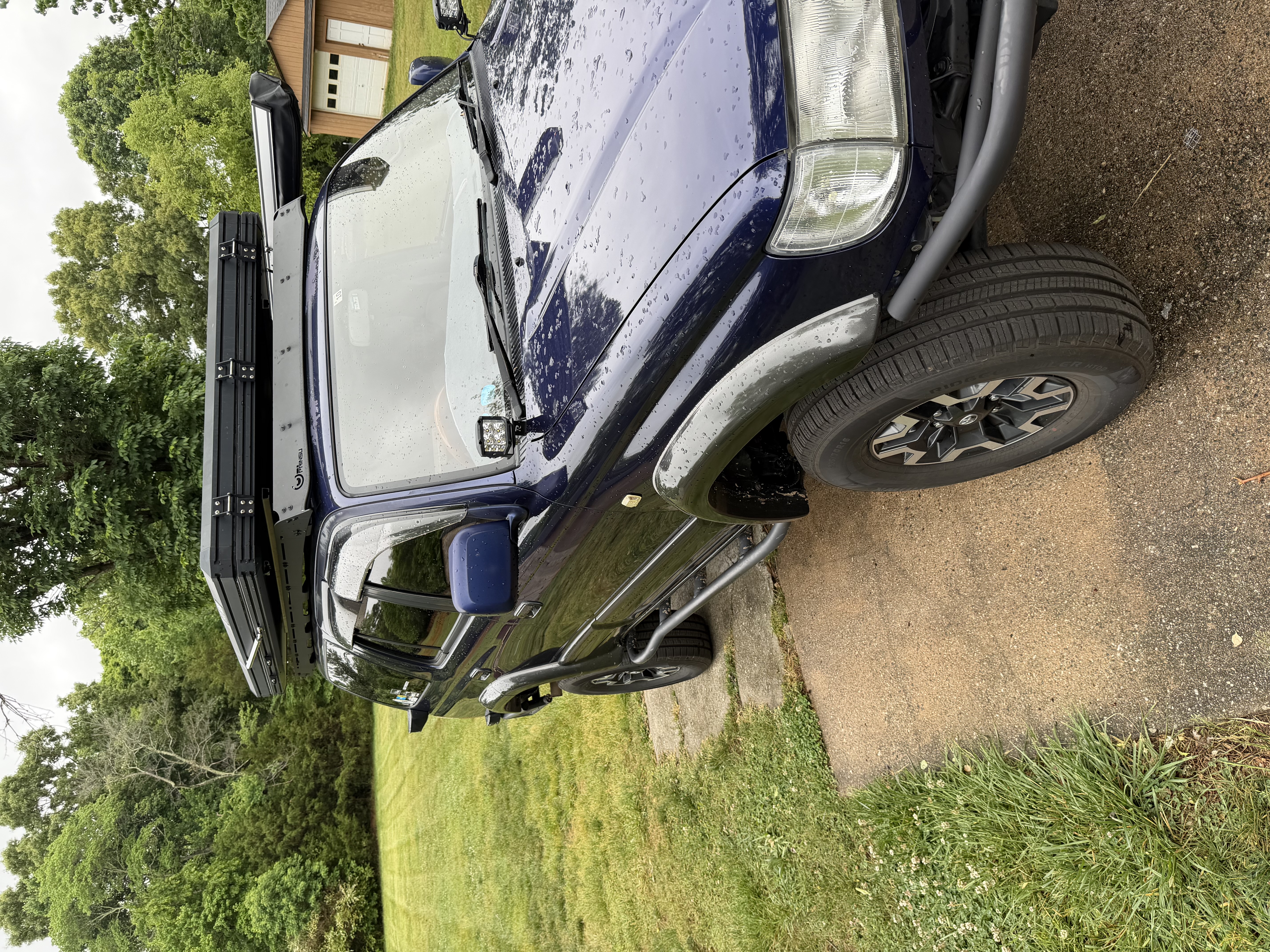 1996 Toyota Hilux Surf - 3