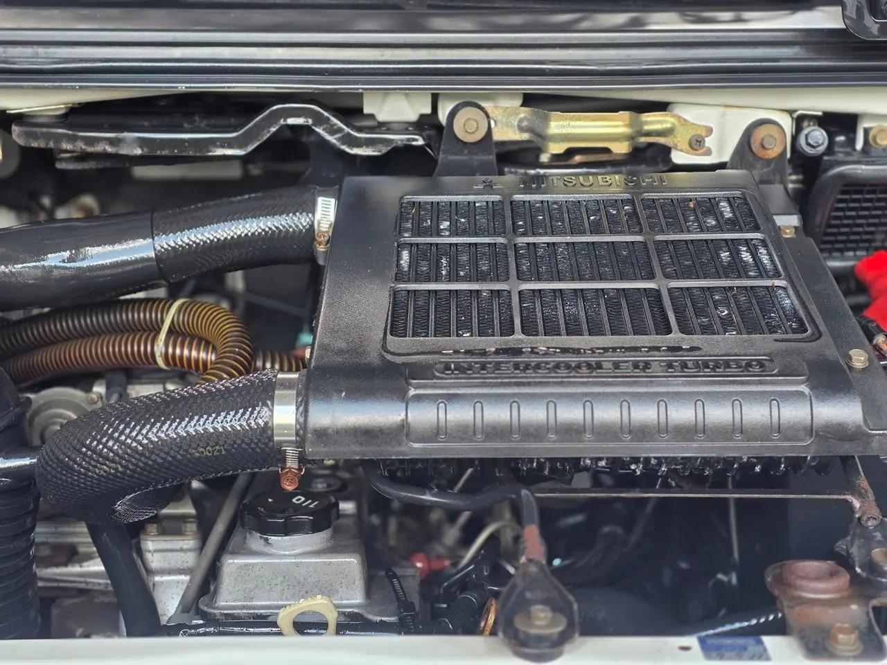 2000 Mitsubishi Delica L400 Space Gear