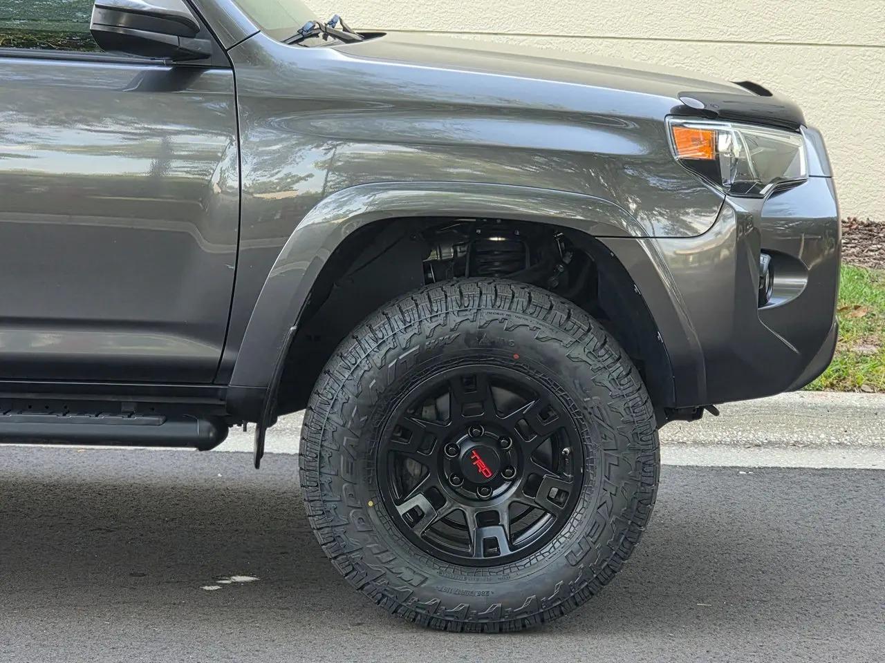 2020 Toyota 4Runner SR5