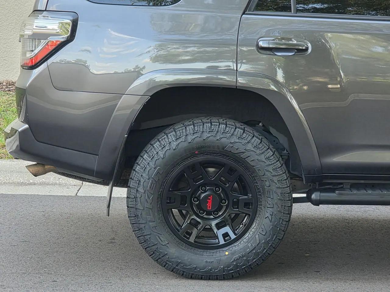 2020 Toyota 4Runner SR5