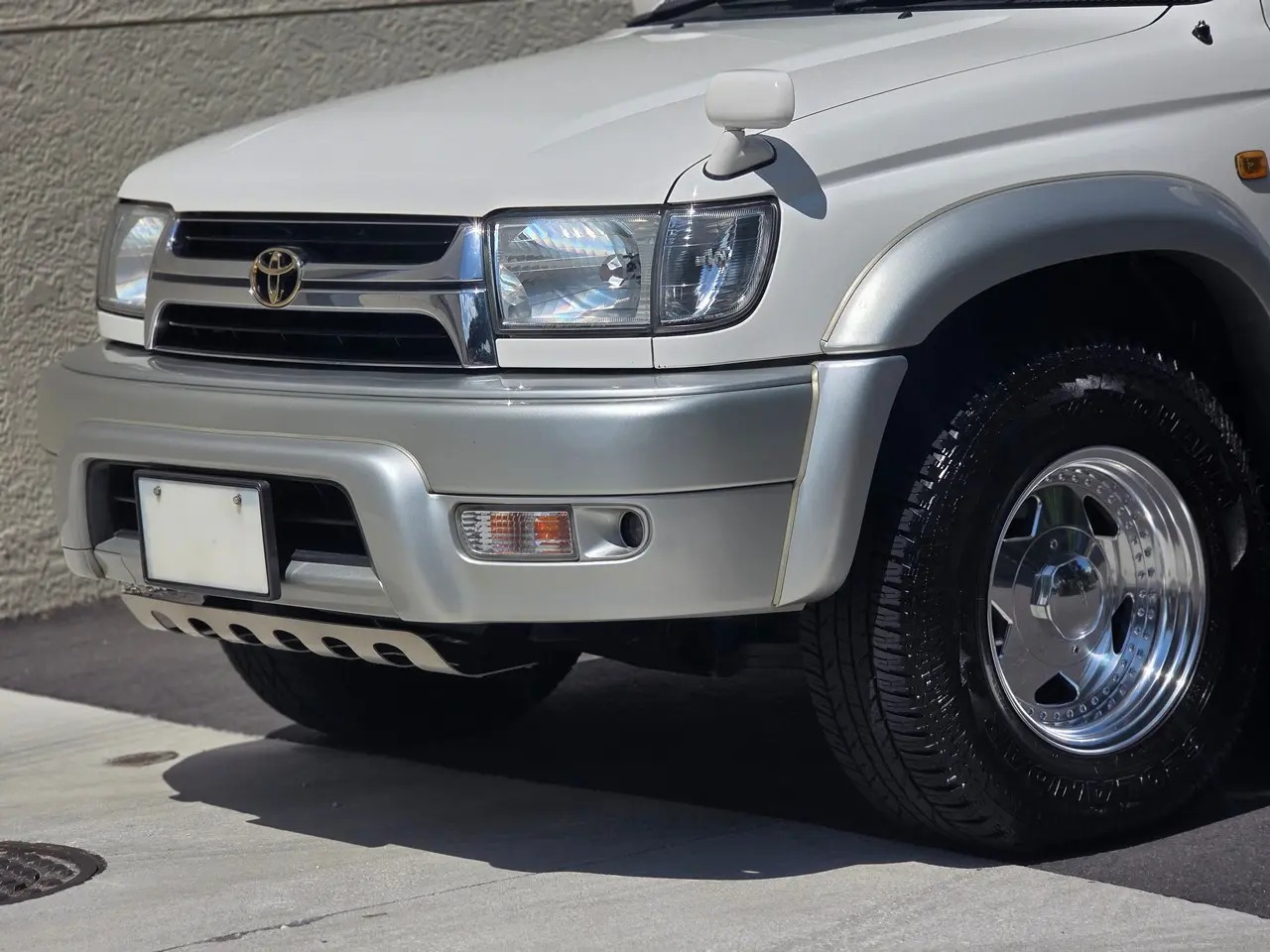 2001 Toyota Hilux Surf SSR-G