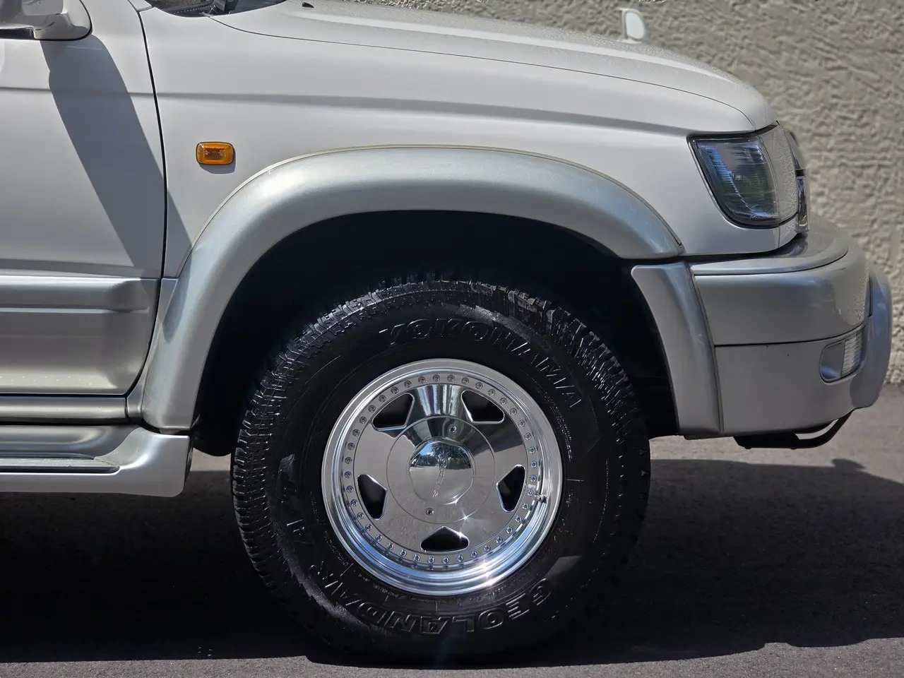 2001 Toyota Hilux Surf SSR-G