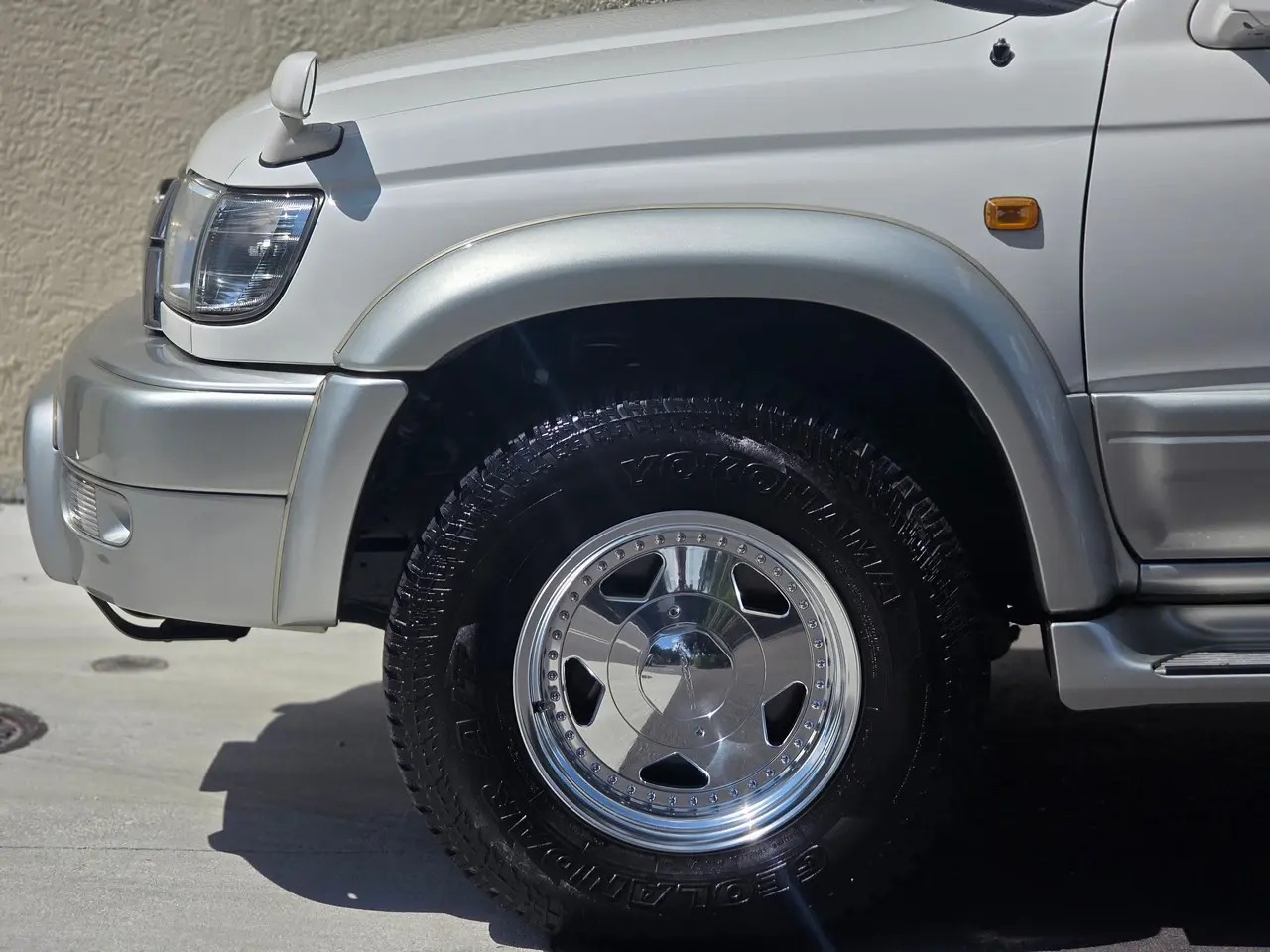 2001 Toyota Hilux Surf SSR-G