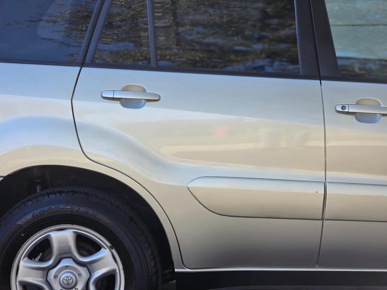 2000 Toyota RAV4 L