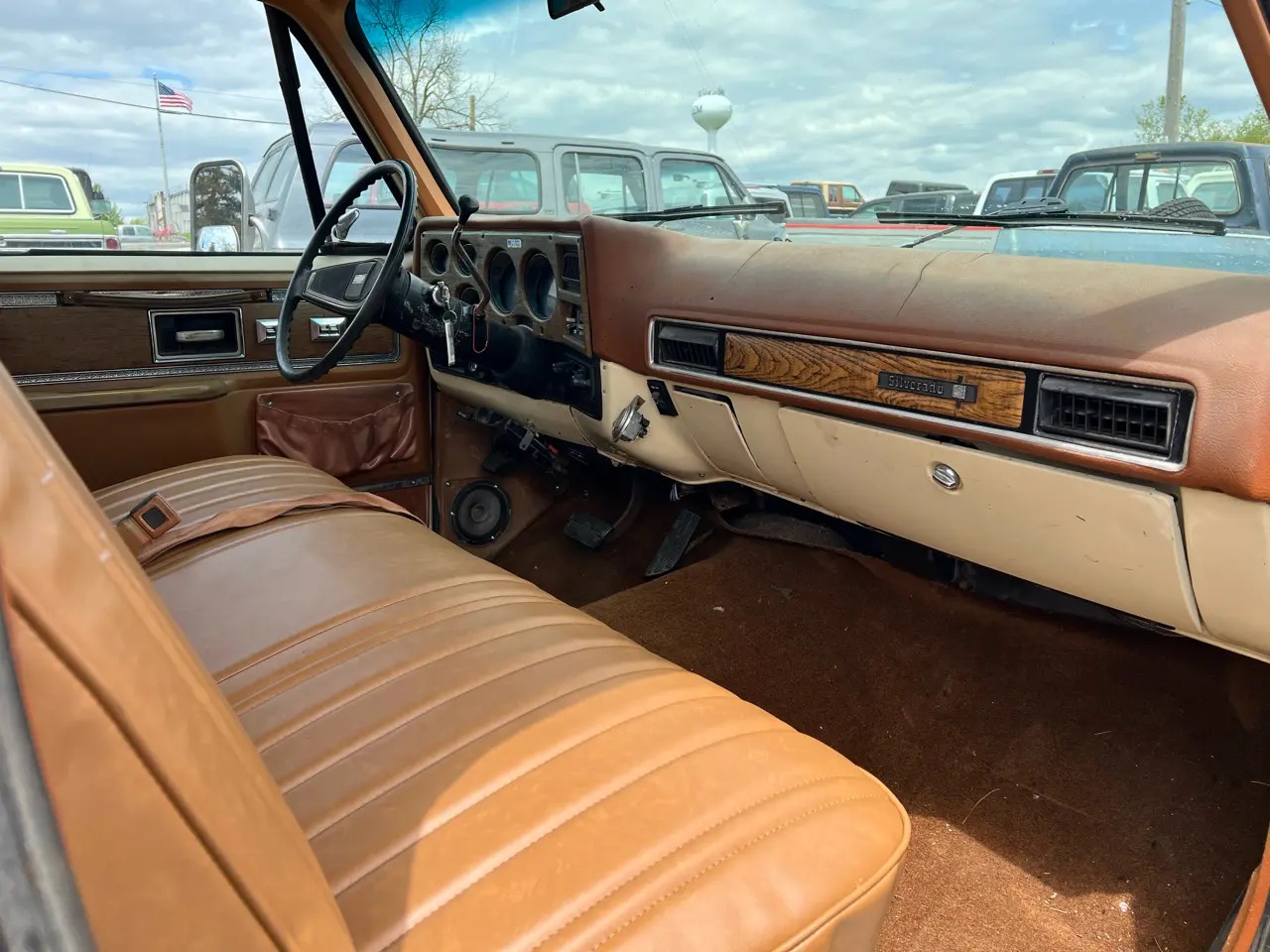 1977 Chevrolet C20 Silverado Camper Special