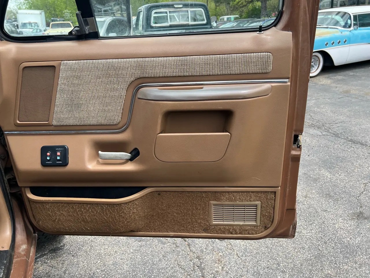 1990 Ford F-250 XLT 4×4