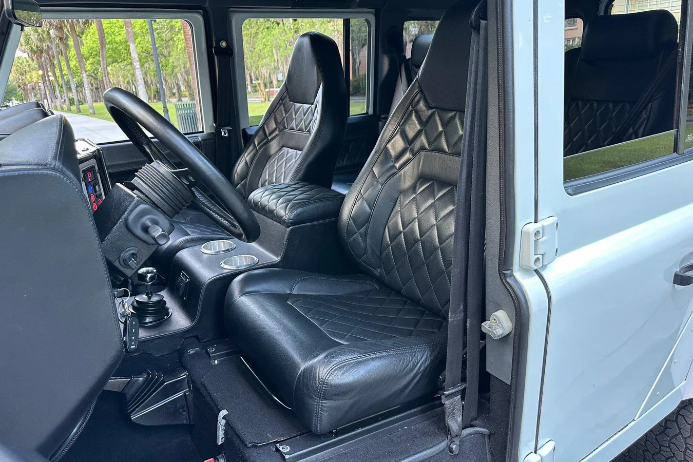 Custom 1985 Land Rover Defender 110