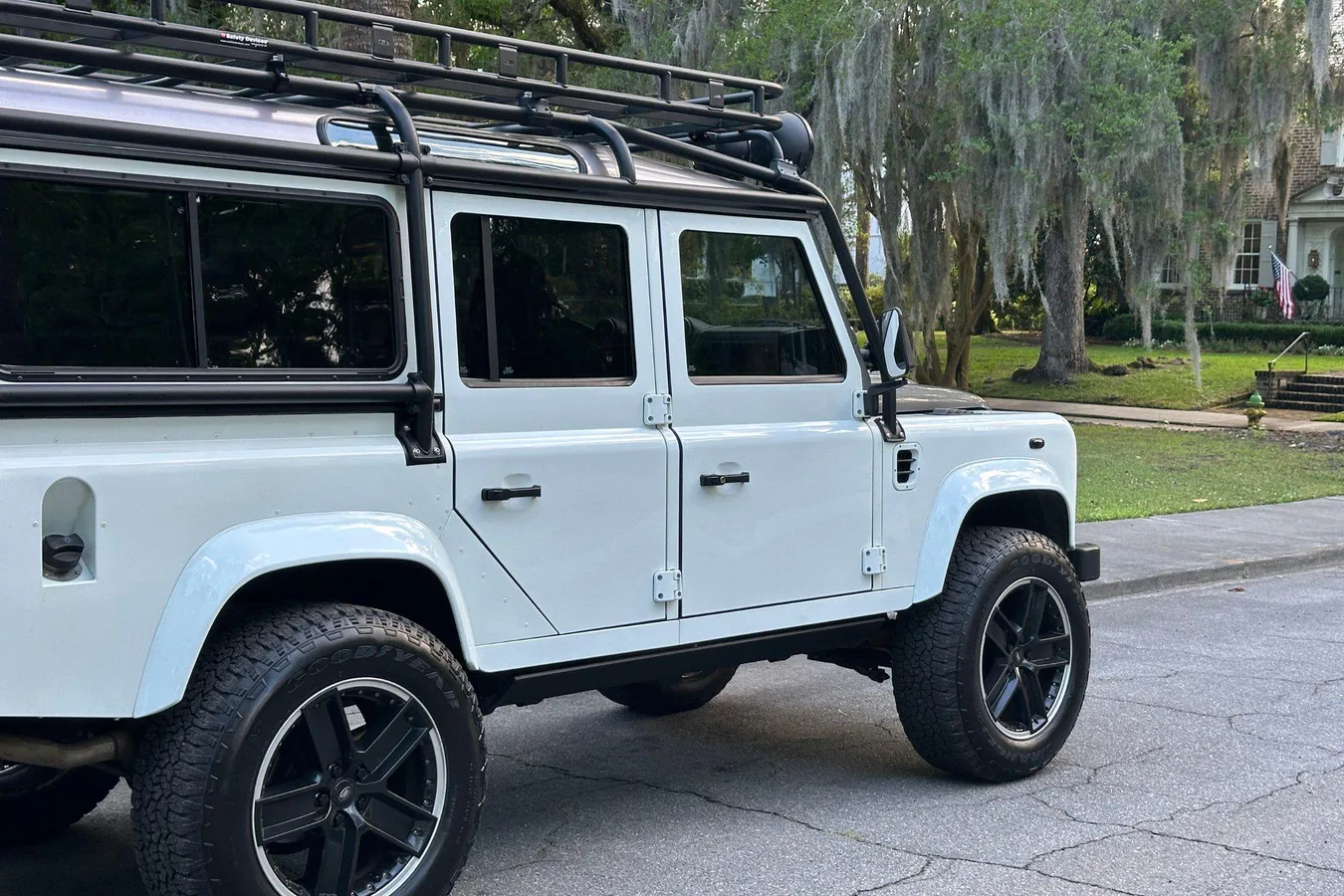 Custom 1985 Land Rover Defender 110