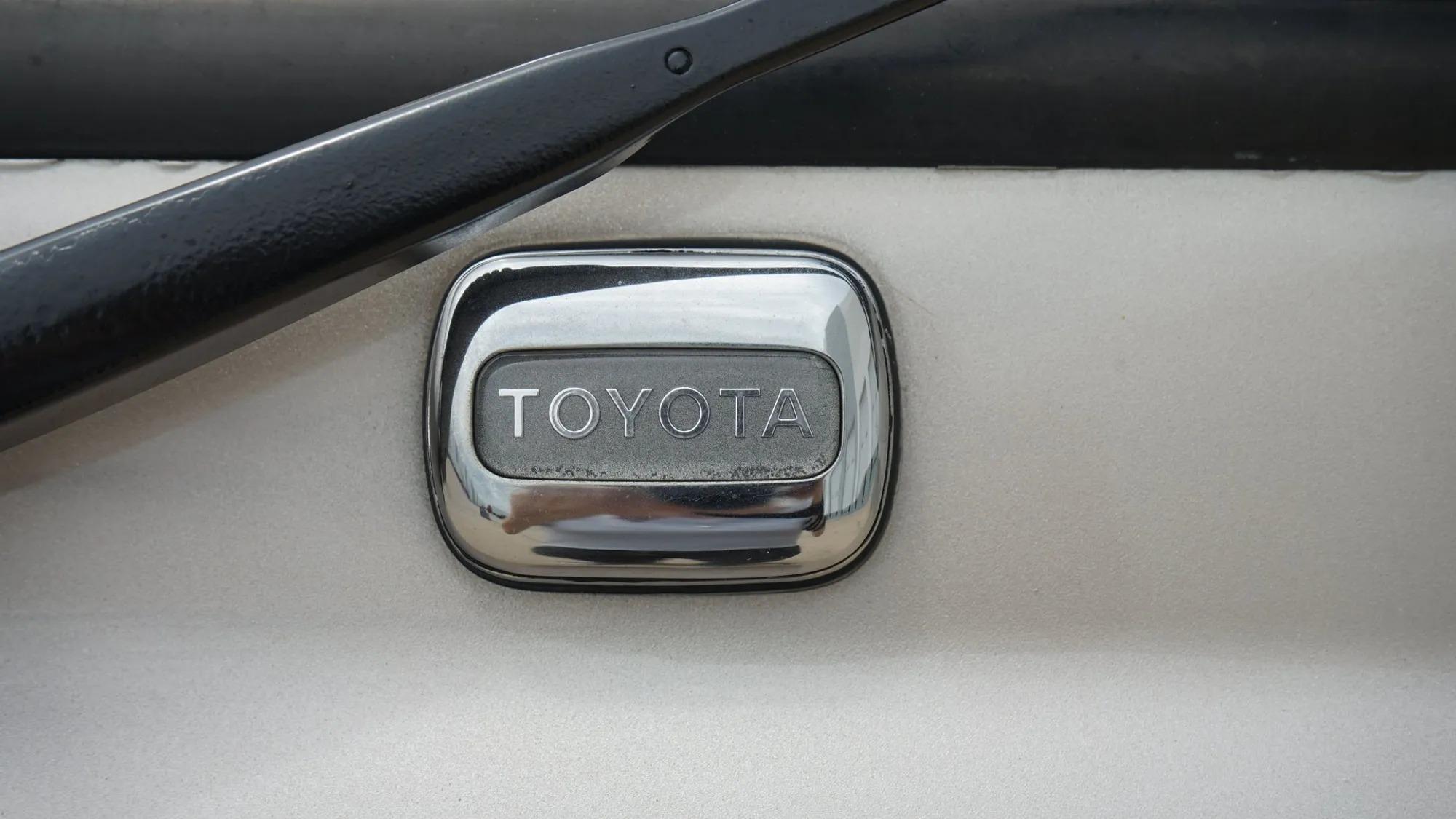 1992 Toyota Land Cruiser FJ80