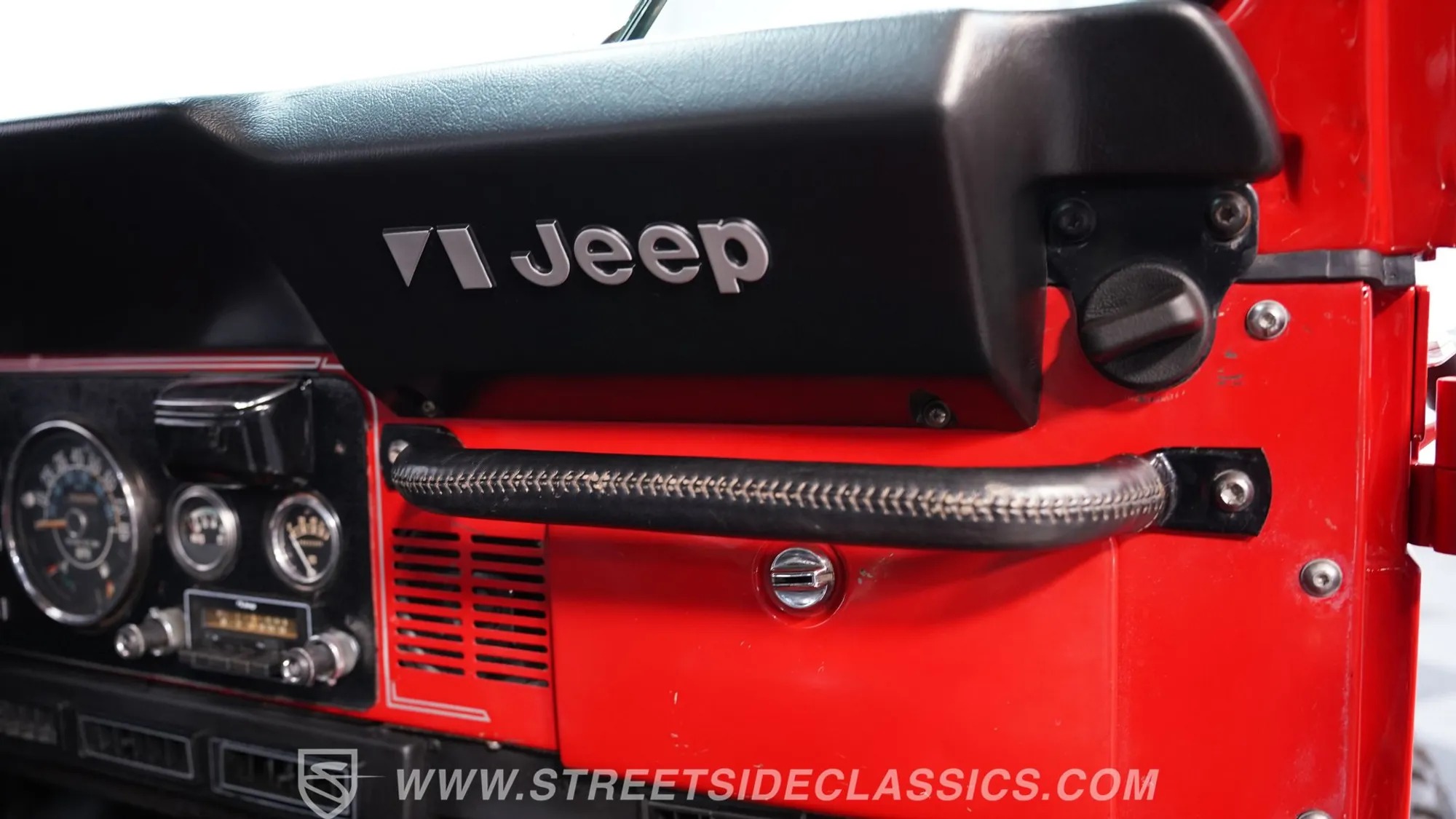 1985 Jeep CJ8 Scrambler Laredo