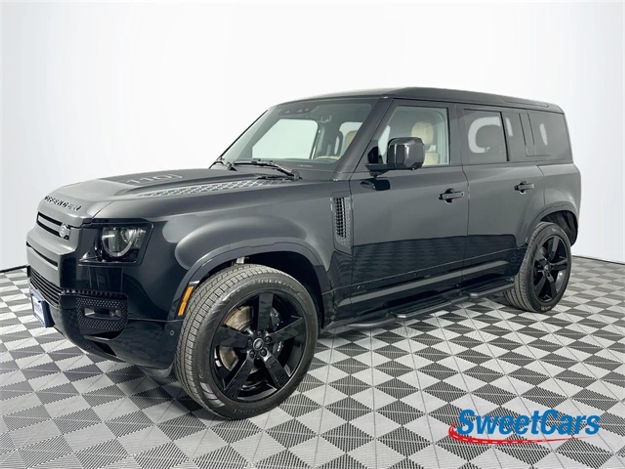 2025 Land Rover Defender 110 V8-1