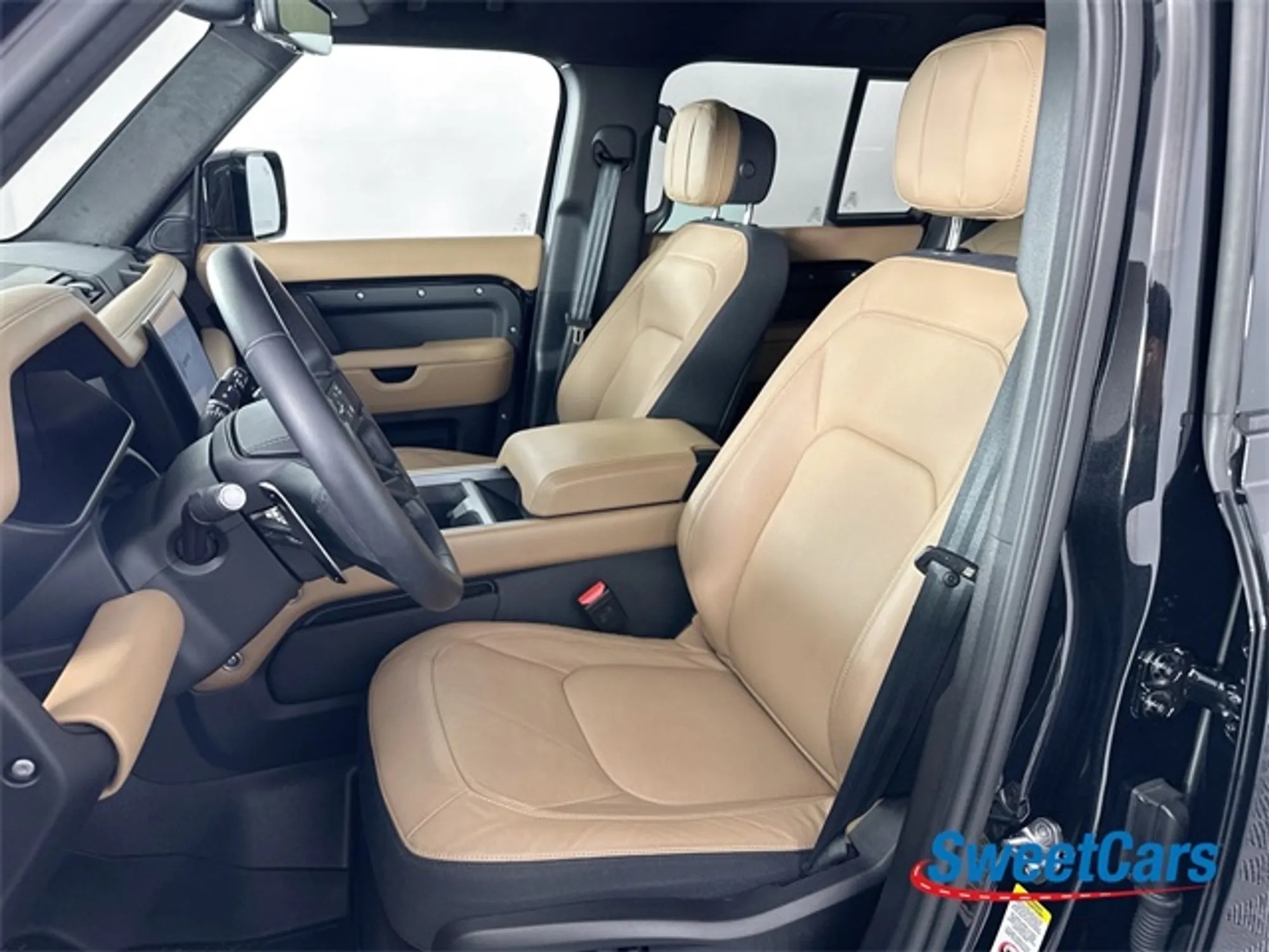 2025 Land Rover Defender 110 V8