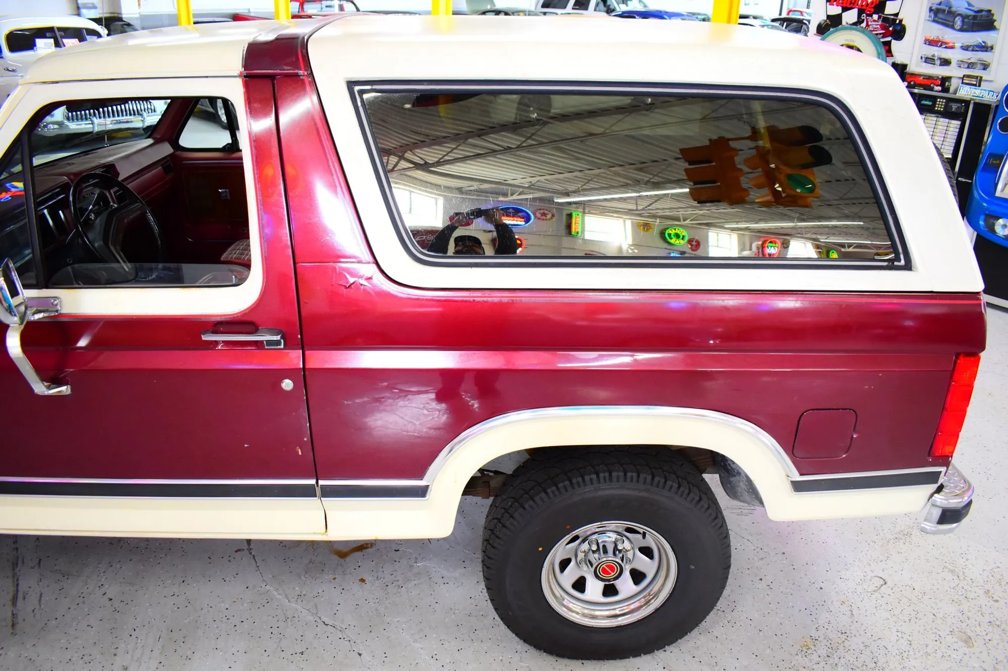 1983 Ford Bronco XLT