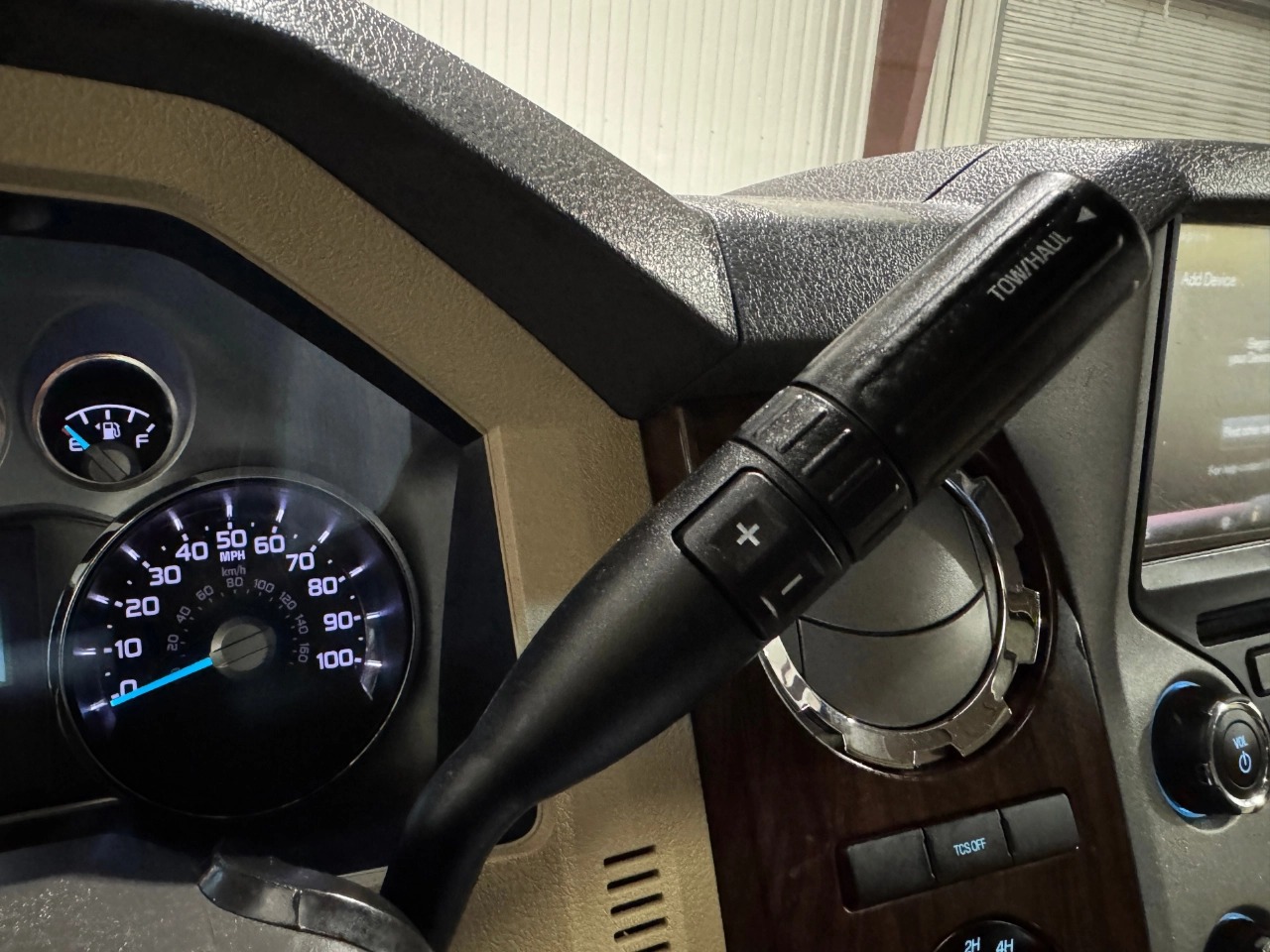 2014 Ford F-450 Super Duty Lariat
