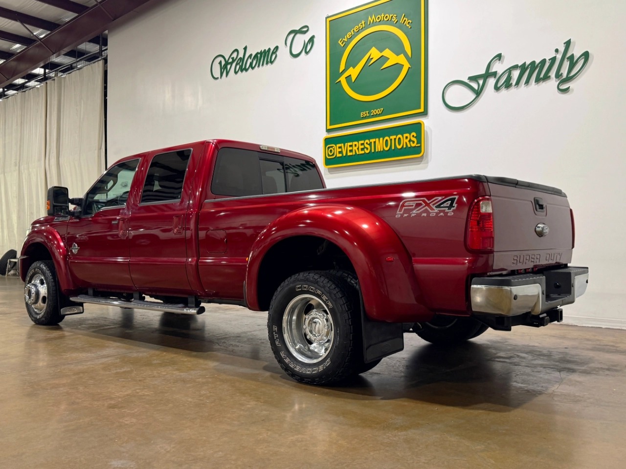 2014 Ford F-450 Super Duty Lariat - 3