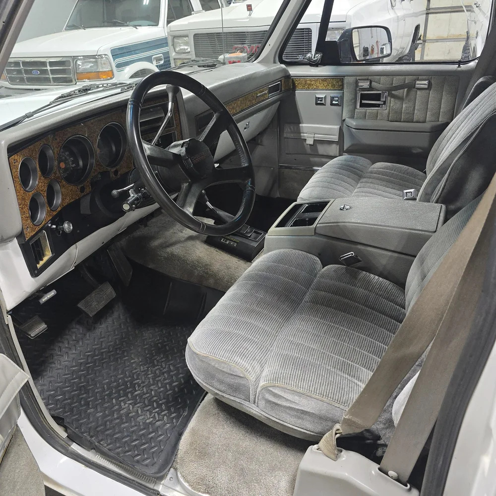 1991 Chevrolet Suburban 1500