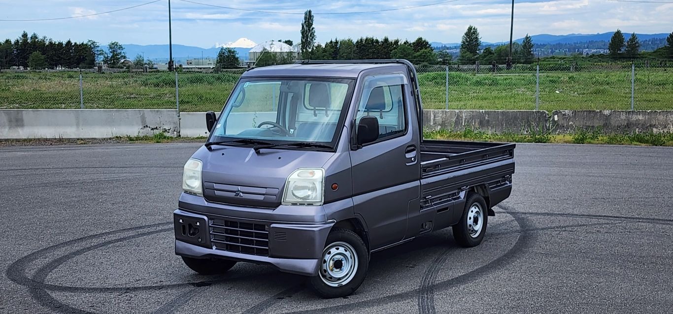 2000 Mitsubishi Minicab