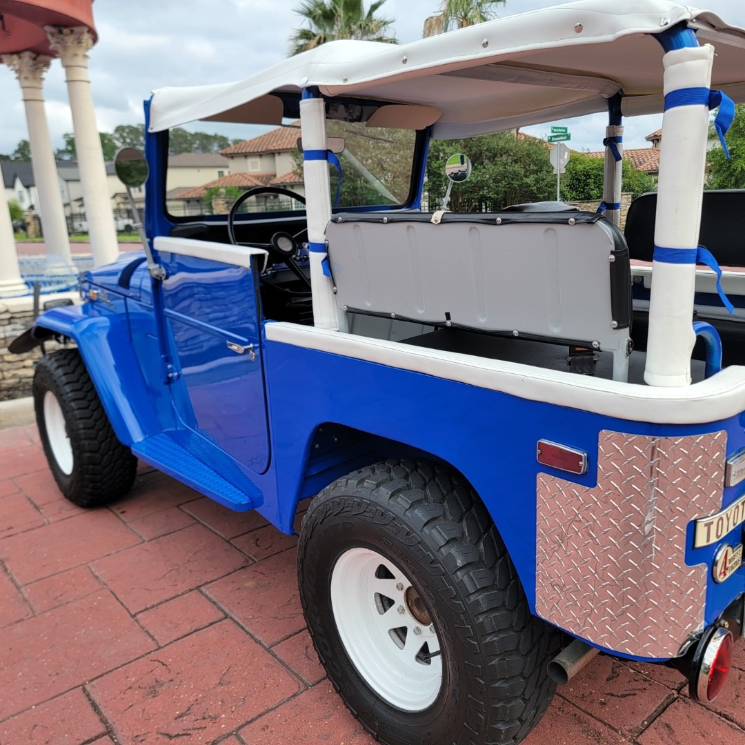 Restored 1970 Toyota Land Cruiser FJ40
