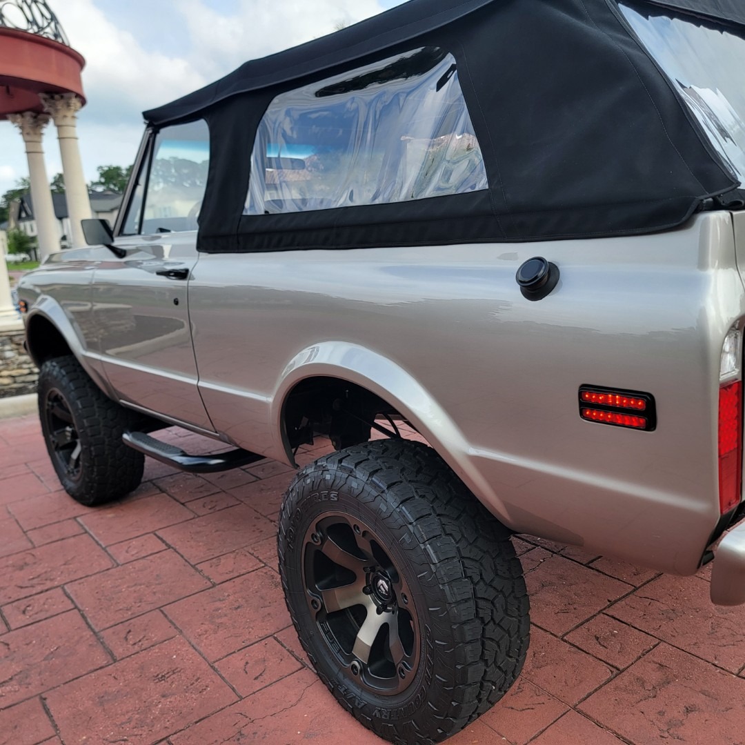 1972 Chevy K5 Blazer Restomod