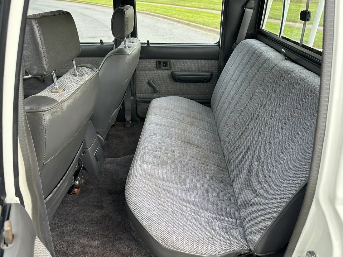 1992 Toyota Hilux SSR LN107