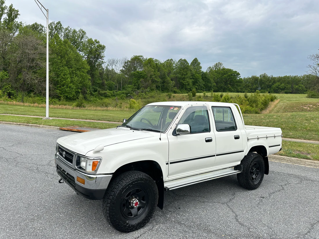 1992 Toyota Hilux SSR LN107 - 5