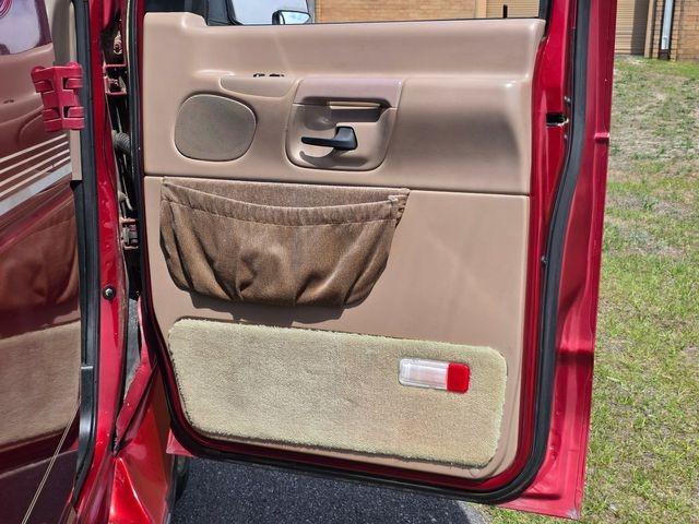 1997 Ford Econoline E-150 Conversion
