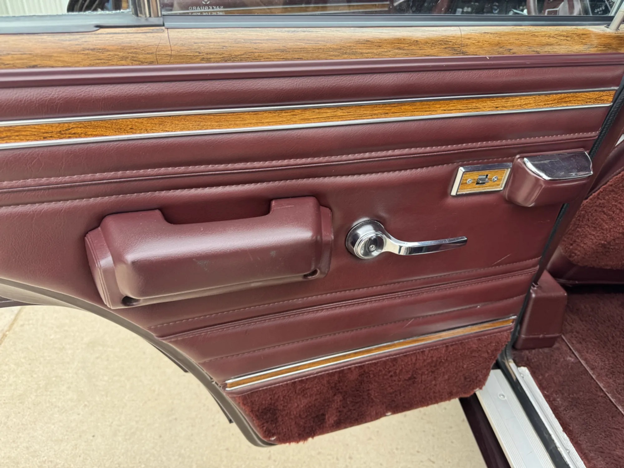 1989 Jeep Grand Wagoneer