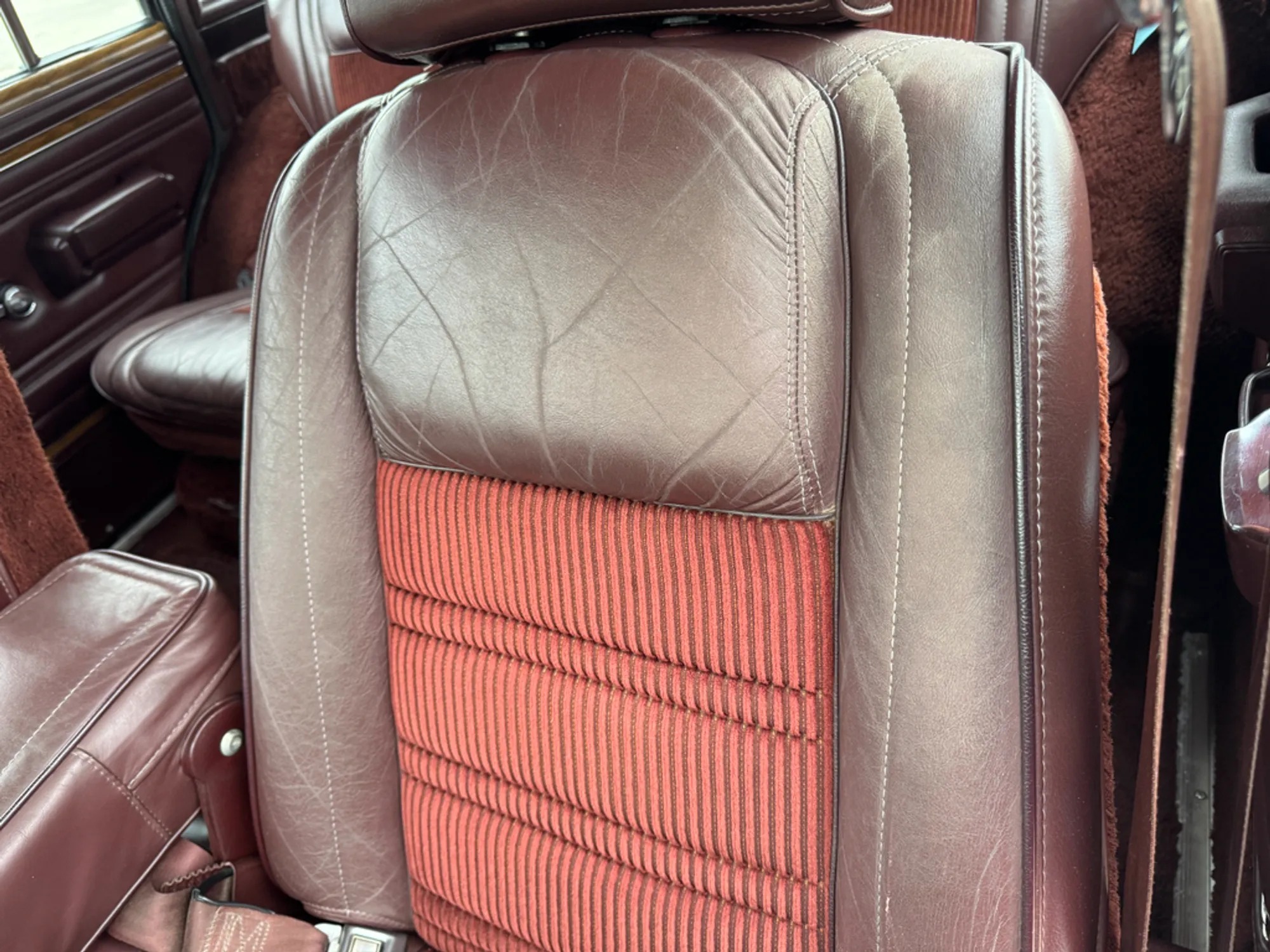 1989 Jeep Grand Wagoneer