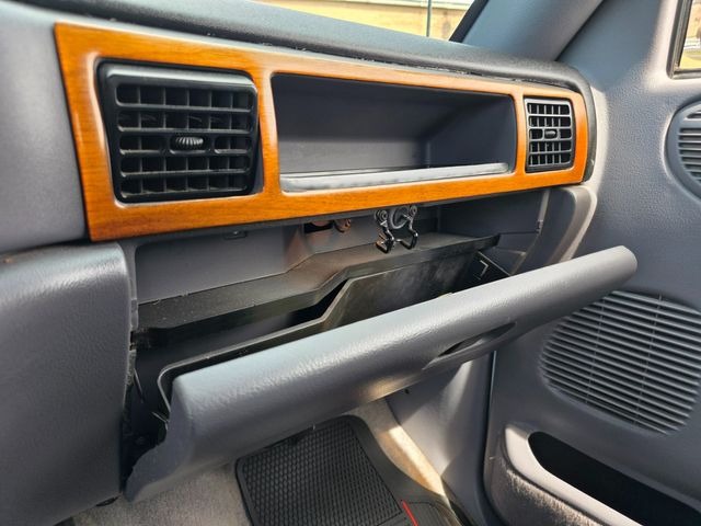 1997 Dodge Ram 1500 ST Centurion