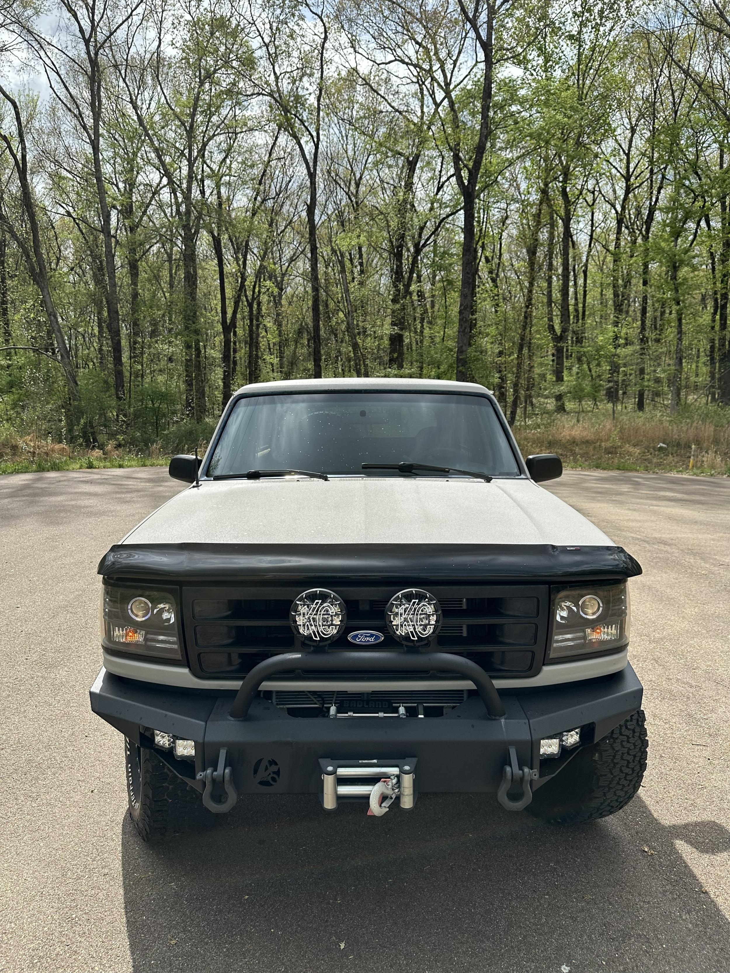 1994 Ford Bronco XLT - 2