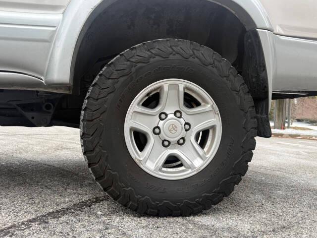 2000 Toyota 4Runner SR5