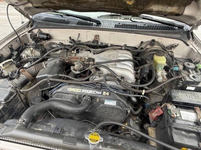 2000 Toyota 4Runner SR5