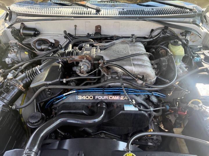 2000 Toyota 4Runner SR5