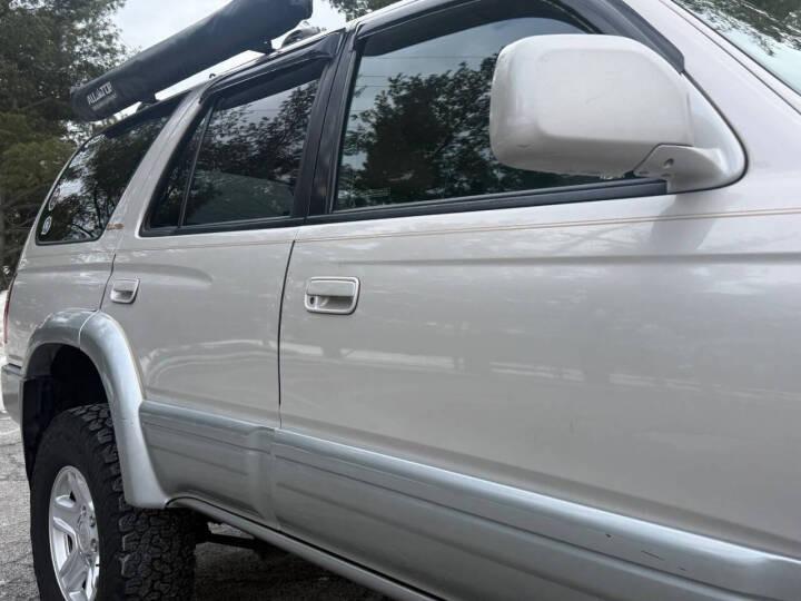 2000 Toyota 4Runner SR5