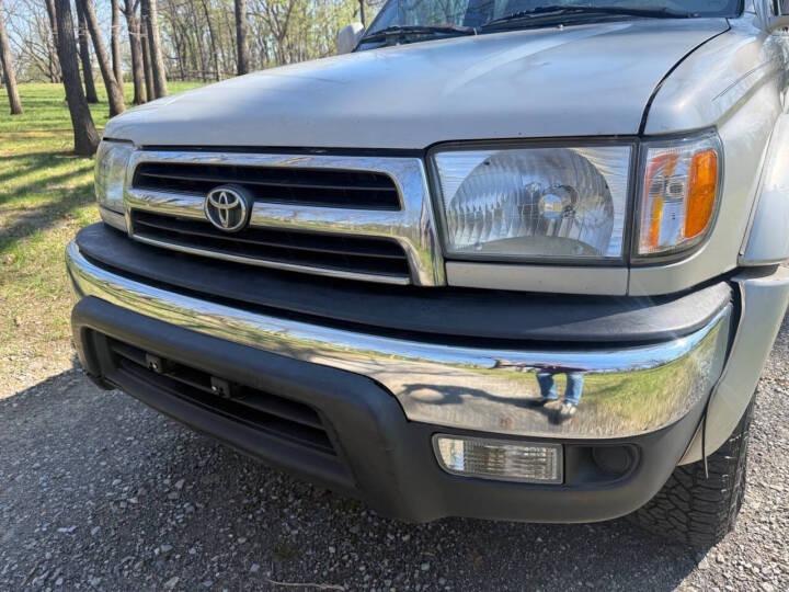 2000 Toyota 4Runner SR5
