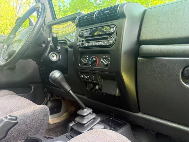 2003 Jeep Wrangler SE