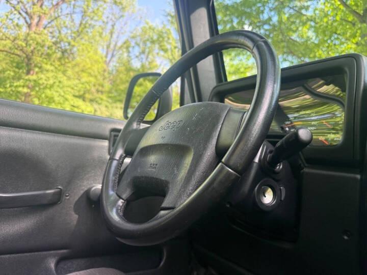 2003 Jeep Wrangler SE