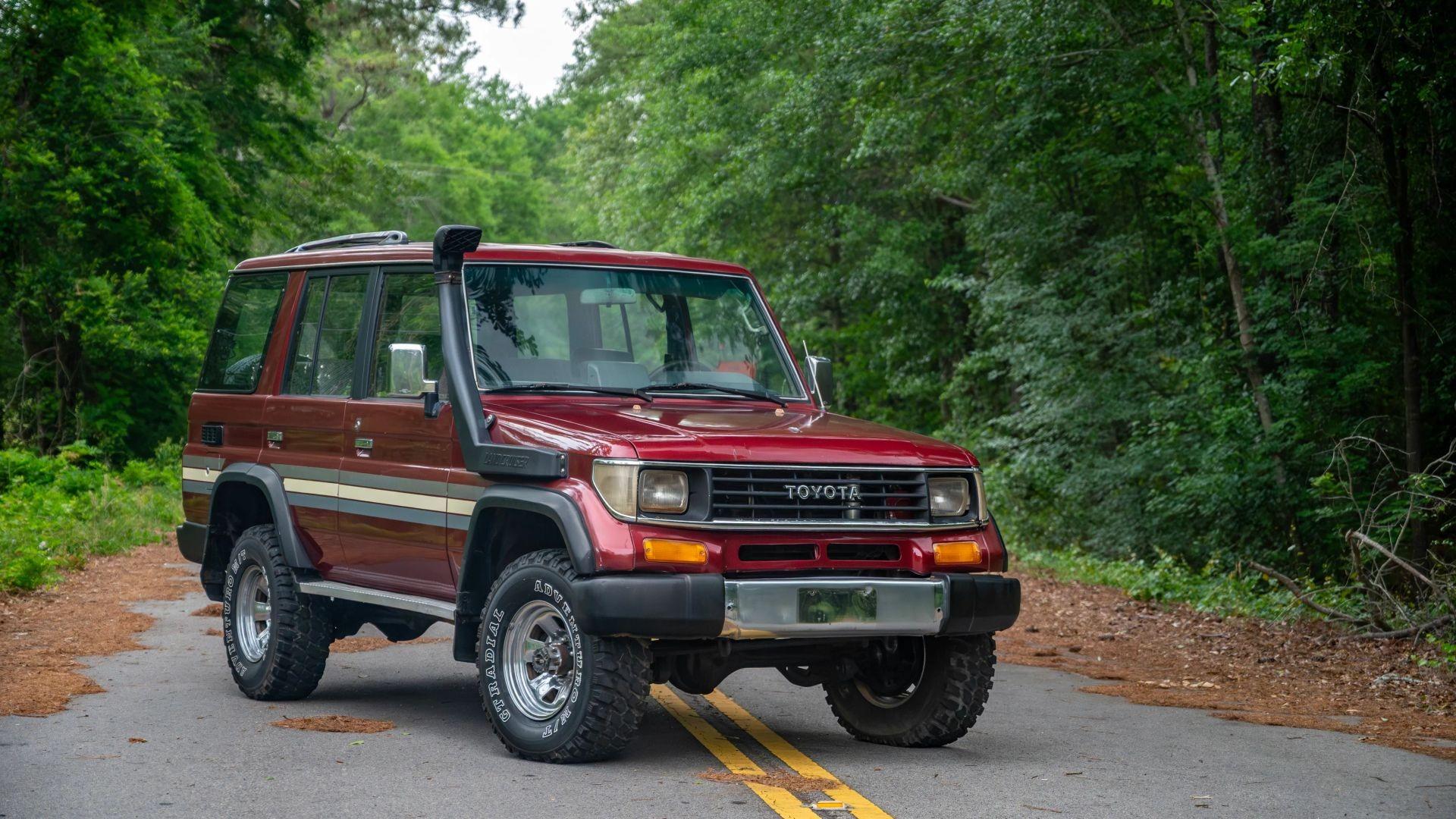  Toyota Land Cruiser