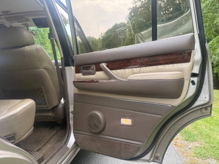 1996 Lexus LX 450