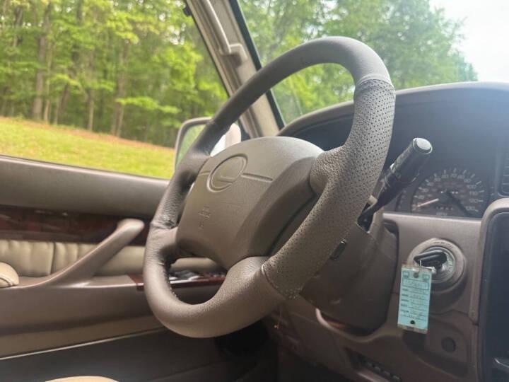 1996 Lexus LX 450