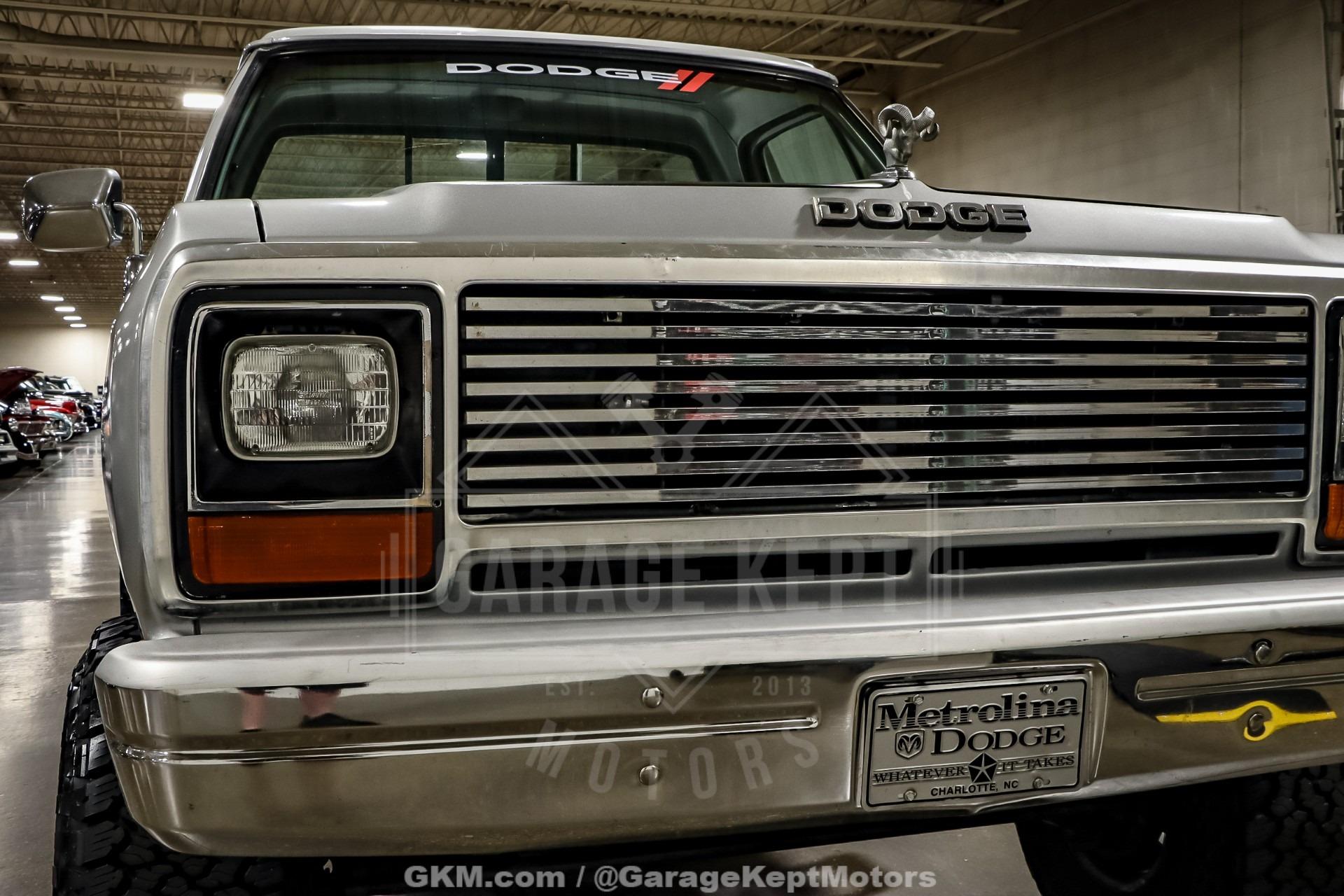 1986 Dodge Ram W100