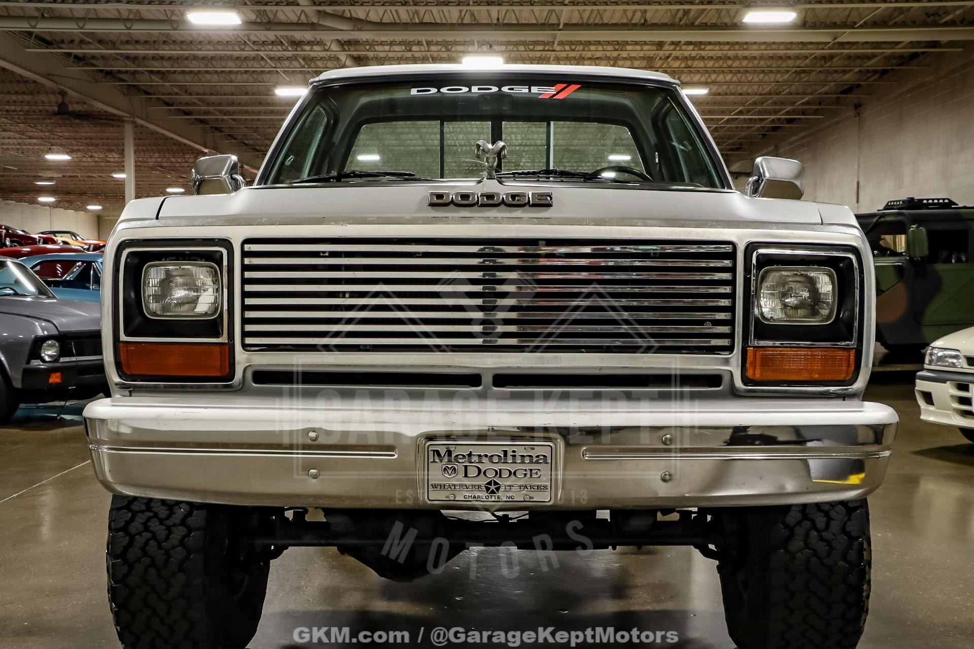 1986 Dodge Ram W100