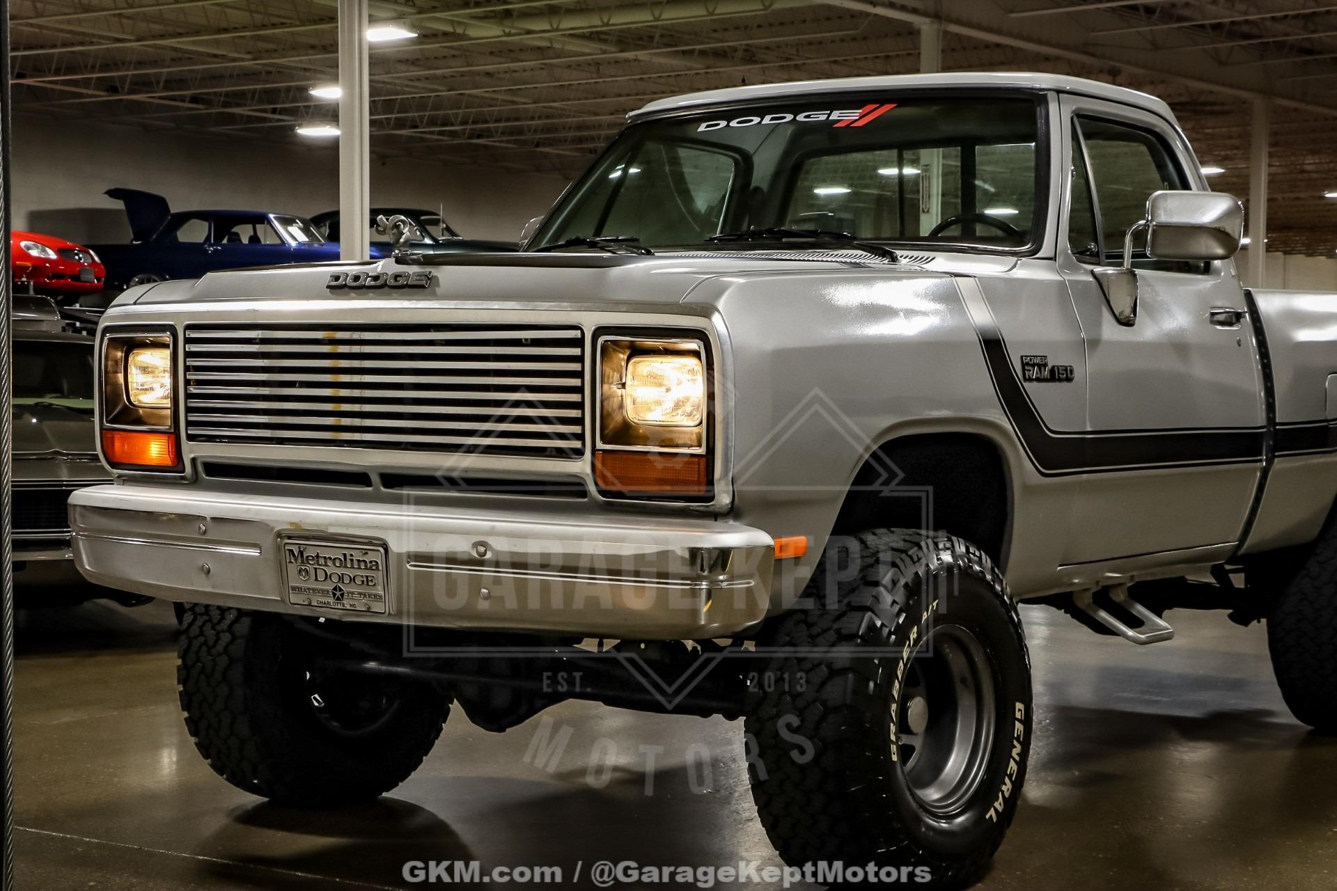1986 Dodge Ram W100