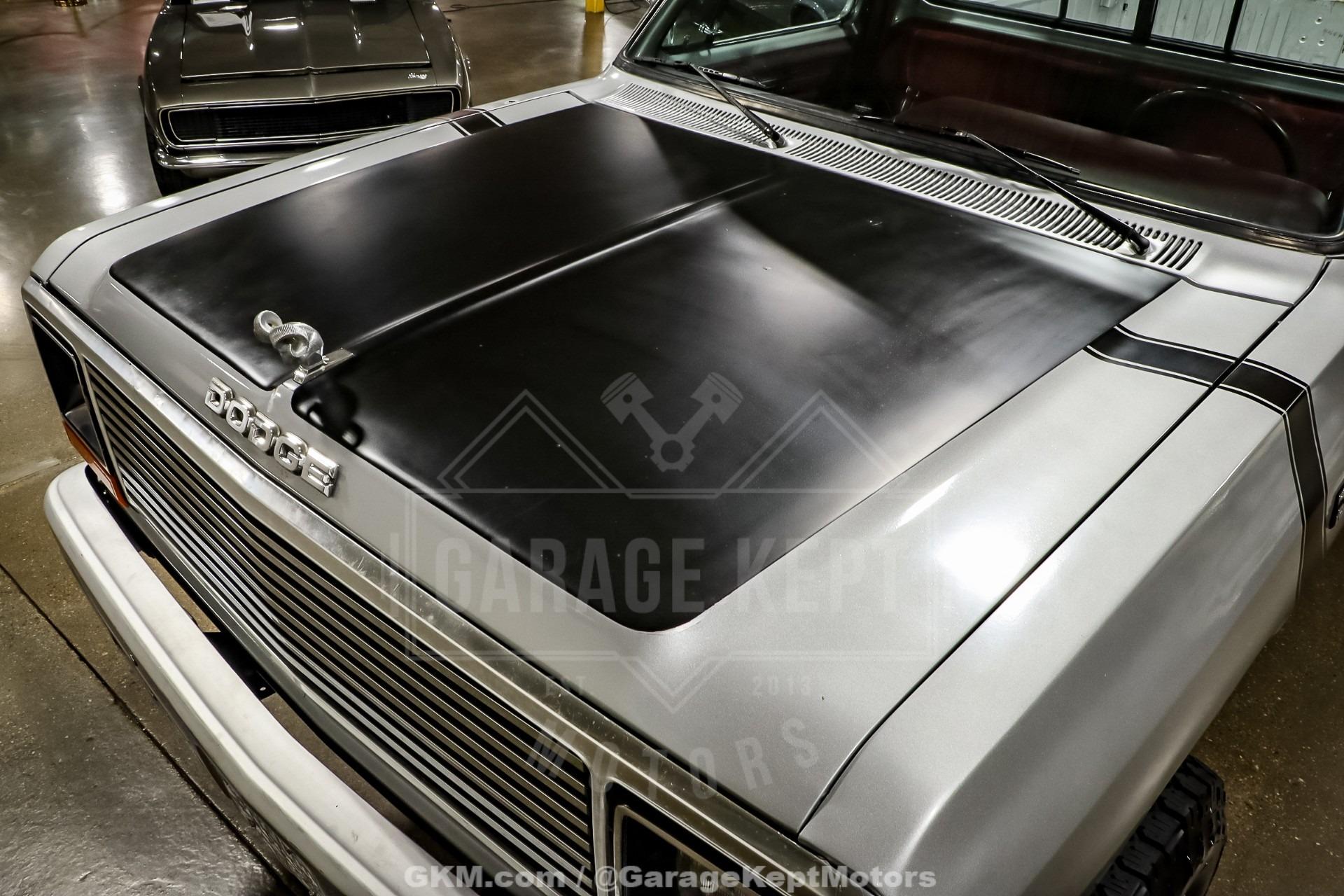 1986 Dodge Ram W100