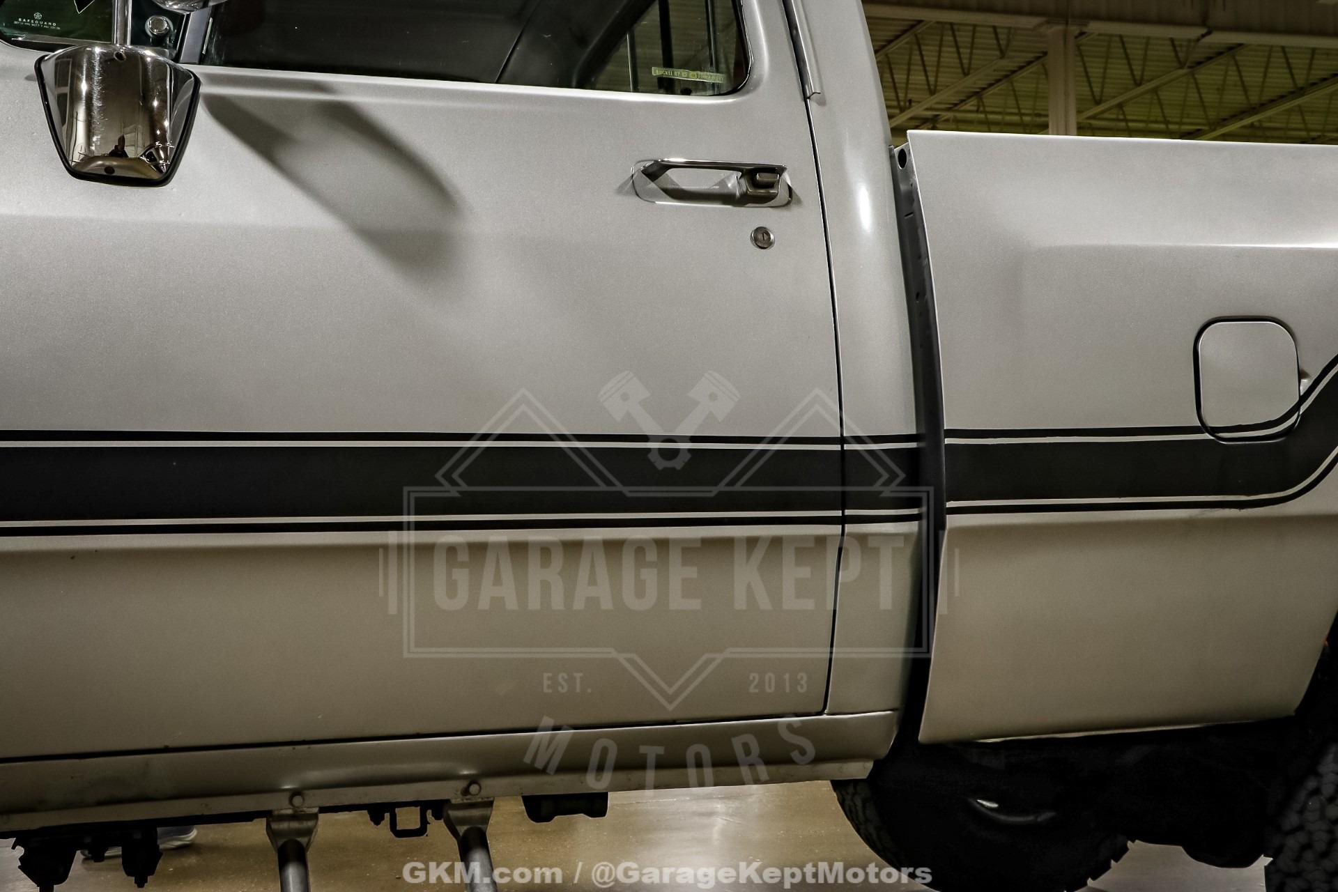 1986 Dodge Ram W100